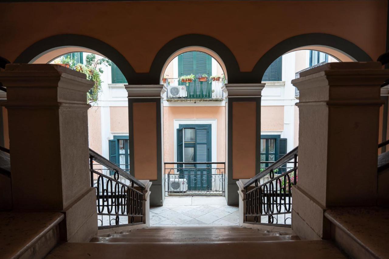 Bella Domus Suites Salerno Exterior foto